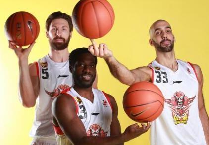 手握唯一亚外资格的四川 为何不续约哈达迪 1