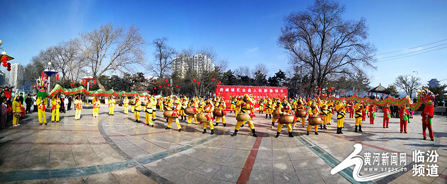 视觉临汾:安泽县府城镇社火汇演闹翻天_北京时间