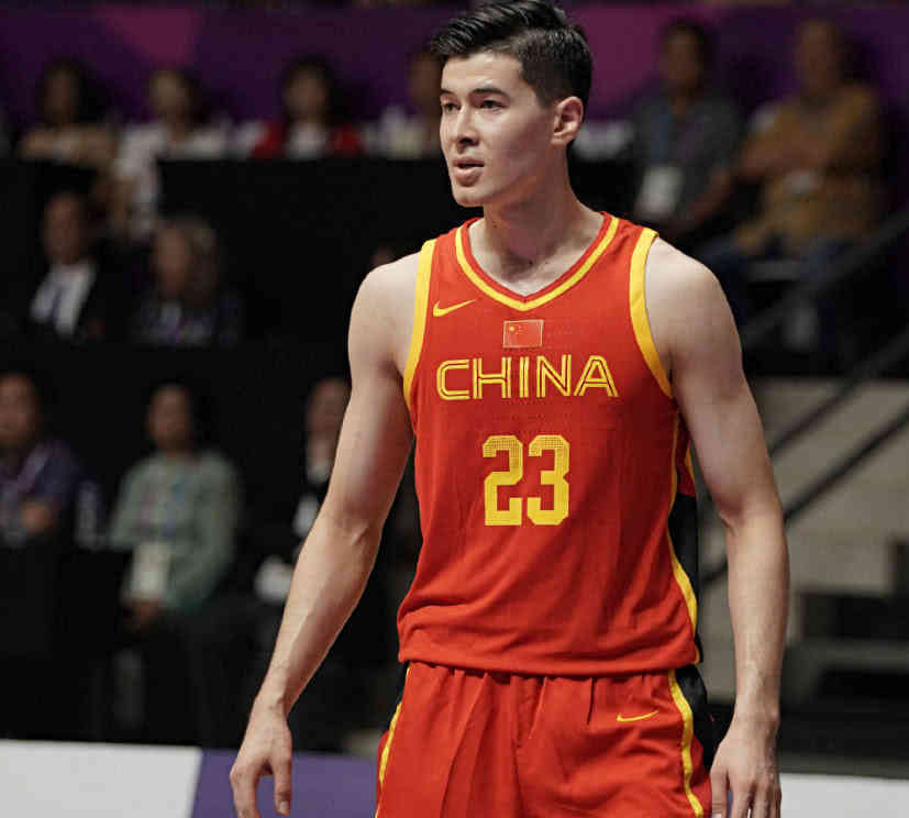 中国男篮终极名单!红队7人蓝队5人,他们是最强