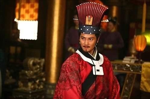 北宋之后是哪个朝代?不是南宋也非元朝,熊孩子