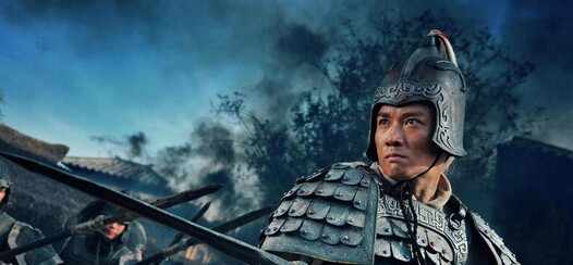 三国里最高的不是吕布,赵云185勉强算高个,曹操竟是二等残废!