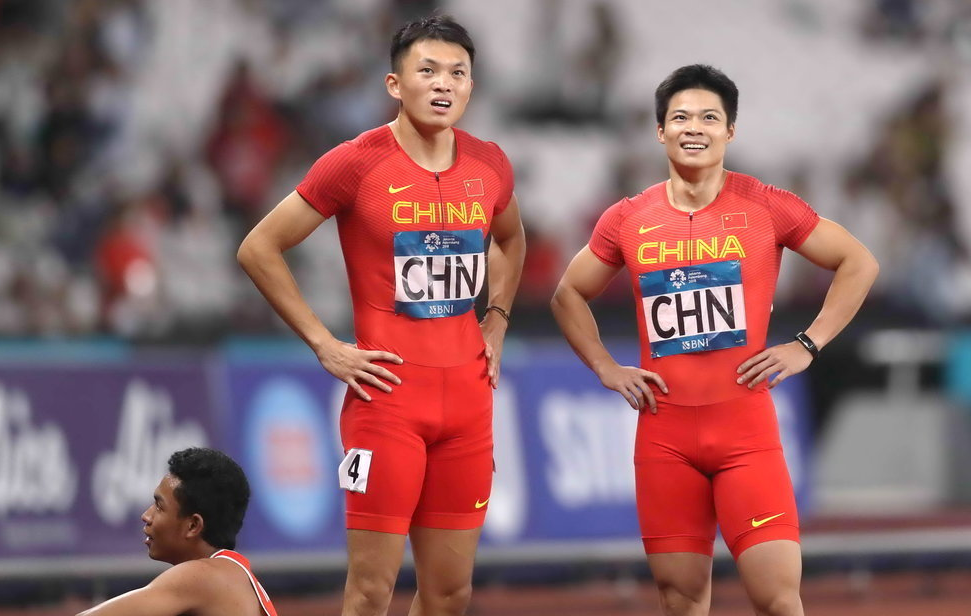 男4×100接力中国第3日本夺冠 苏炳添狂追难