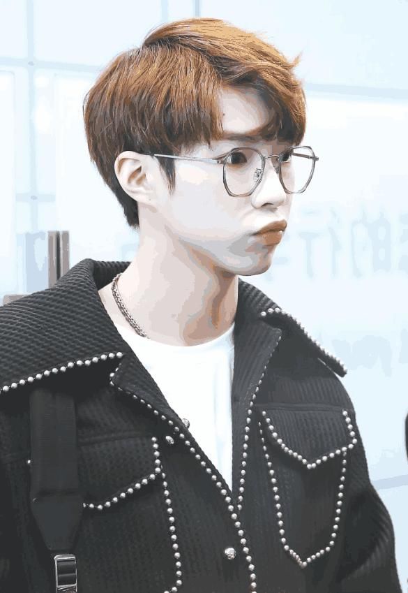 盘点王思聪香蕉娱乐艺人,不只有林彦俊傅菁 , 艺