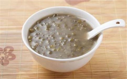 绿豆银耳汤的三大作用 消暑补气强健身体