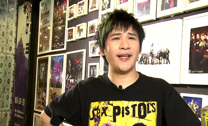 豆瓣9.4分的搞笑综艺,和《快乐大本营》风格完