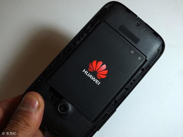 荣耀v10的优缺点都有哪些?