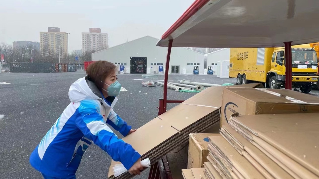 咱们村里的年轻人|抗疫一线“火线入党”的她奋战冬奥村隔离区 咱们村里的年轻人|抗疫一线“火线入党”的她奋战冬奥村隔离区