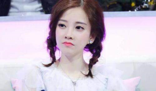 王思聪夜会冯提莫,一件件黑历史被曝光,网友:树