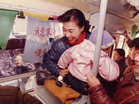 李素丽最后一班岗:68名年轻接线员对她说了68句话
