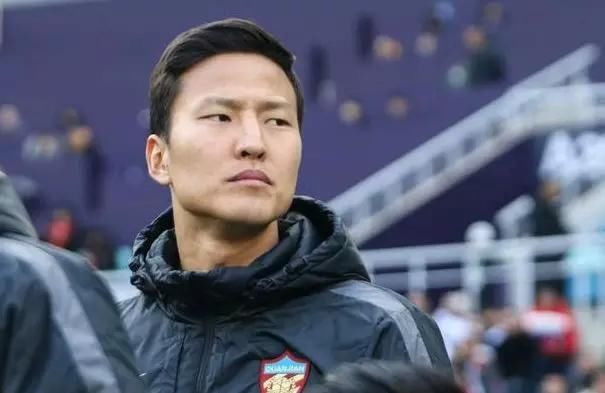 各国家队大名单出炉 中超国脚大幅缩水 巴西一