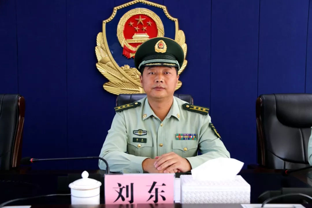 兴安盟公安消防支队举行全盟消防部队2018年度退伍老兵欢送仪