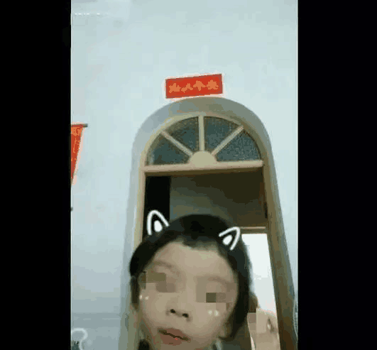 抖音小学生再惹事, 这次又是坑自己的妈妈, 网友