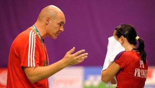 重庆姑娘为国夺冠却因1米64被退回,入籍法国成