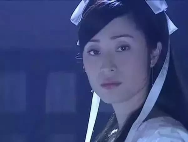 盘点香港经典赌片龙家保镖,向华强和陈小春两