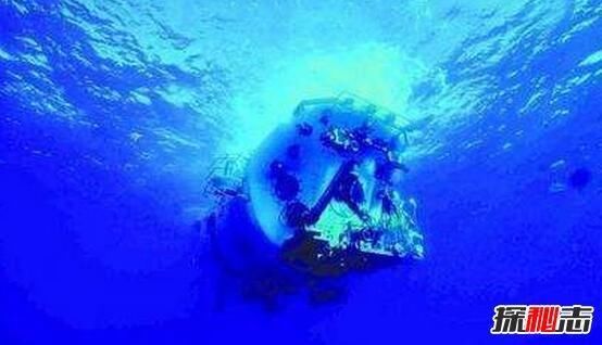 蛟龙号下潜深度时间,蛟龙号发现的恐怖生物吓