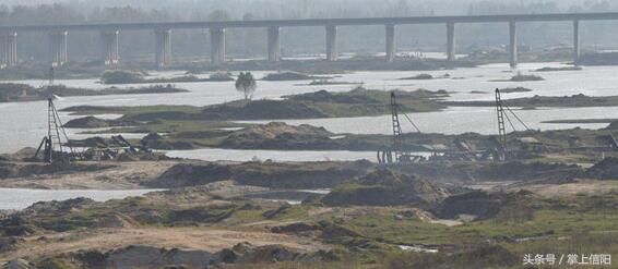 信阳平桥区一沙老板超出许可证开采数量被判刑