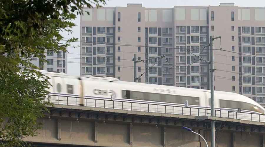 《高铁,我们的故事》之穿梭的日子 《高铁,我们的故事》之穿梭的日子