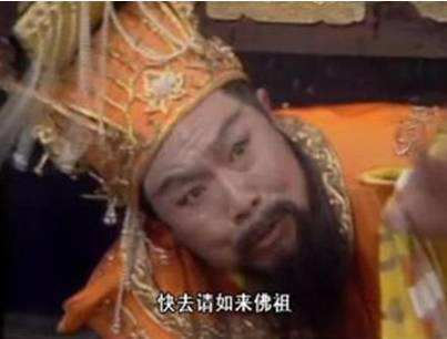 国足6球惨败上港帮绝望 里皮被打哭了让人心疼