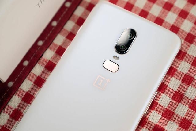 玩手游必须选游戏手机?看过权威性能排行榜便