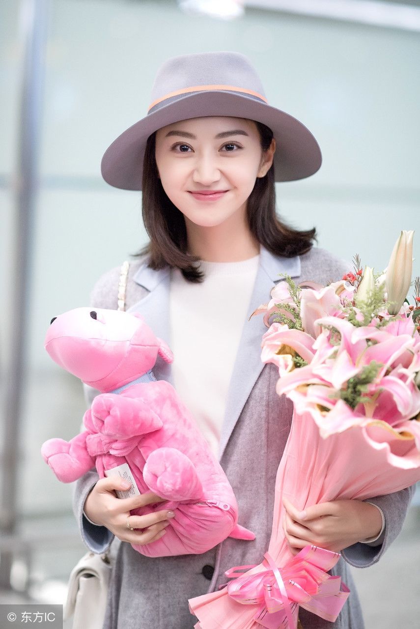 景甜紫色礼服 连衣裙 鱼嘴高跟鞋