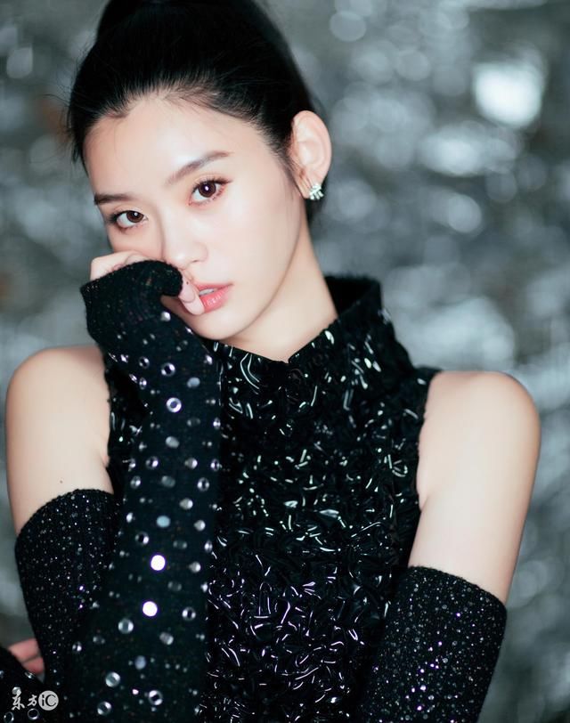 吴亦凡和赵丽颖合作;鹿晗、周冬雨明年三月新