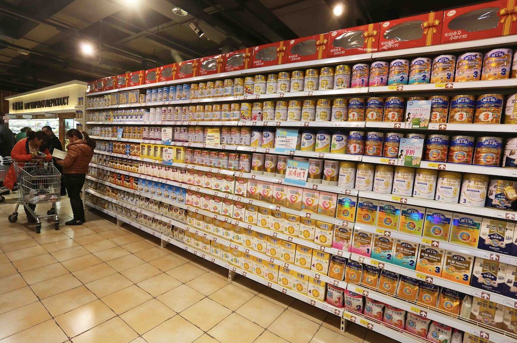 奶粉巨头贝因美陨落:年亏10亿,为保壳卖29套房