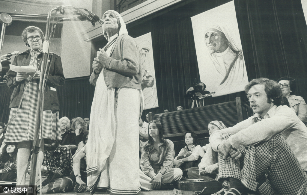 特蕾莎修女在加拿大。