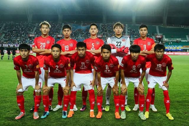 那拿下中乙南区冠军几无悬念 四川足球冲甲希