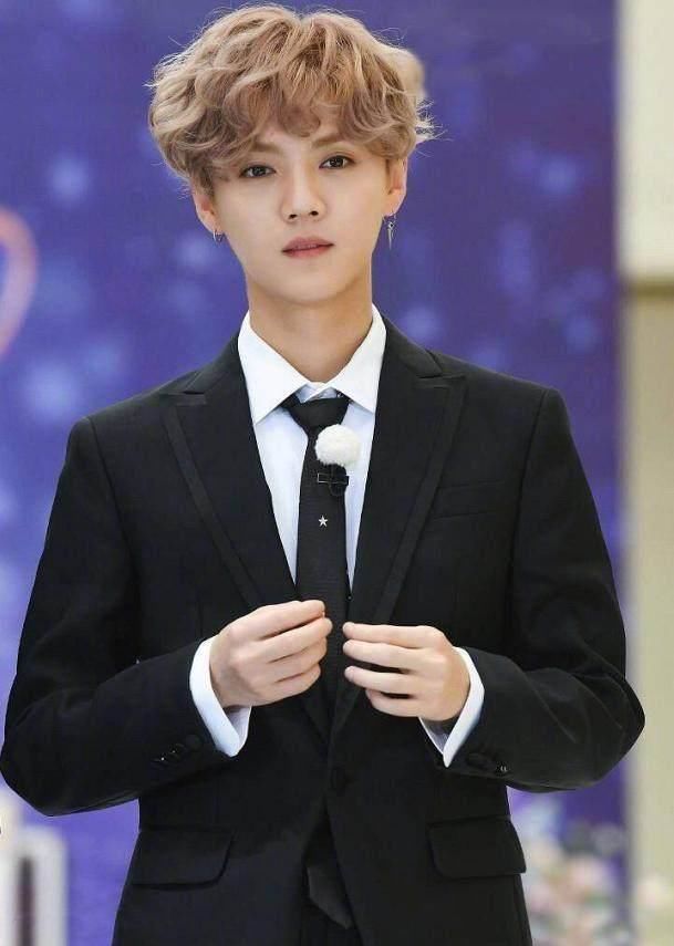 2018十大吸粉明星排行榜:蔡徐坤不是第一,鹿晗