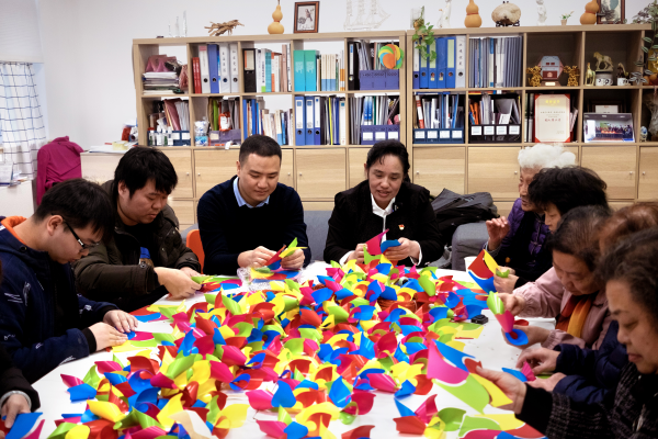 拜会苏大侠:谢谢侬,让幸福的风车转起来!(图10) 拜会苏大侠:谢谢侬,让幸福的风车转起来!(图10)