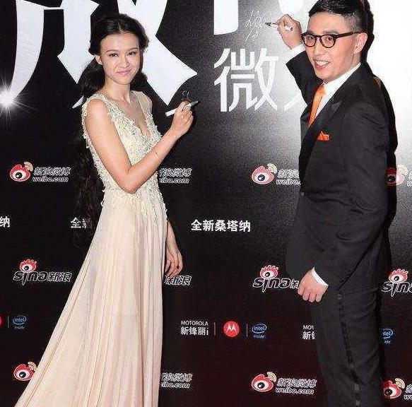 微博之夜 华少主持功底太差!和马云对话简直辣