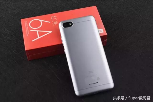 小米新机,售价599元,最便宜的全面屏