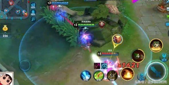 王者荣耀:鲁班开挂?1个技能干掉6神装猴子,敌