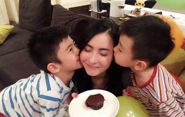 张柏芝获众星祝福 谢霆锋为什么没有发声?张柏