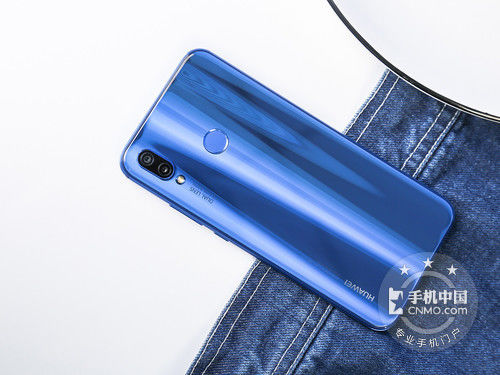 指纹识别弧面玻璃 华为nova 3e商家报价1999元