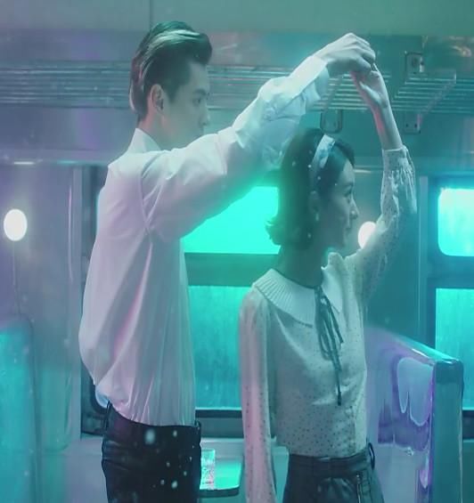 男朋友身高187cm是什么感觉?看看吴亦凡和赵