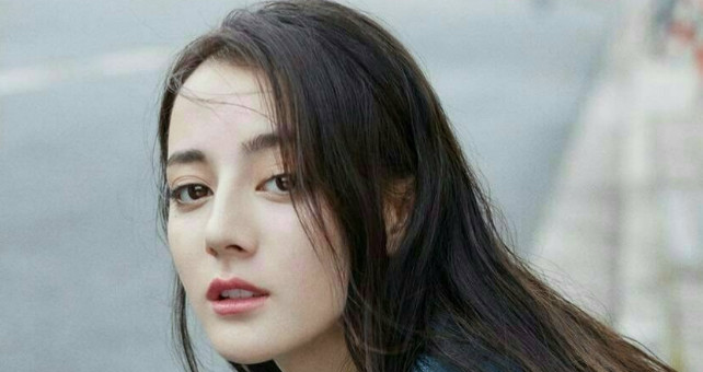 迪丽热巴:我卸妆了,关晓彤:我也卸妆了,网友:真