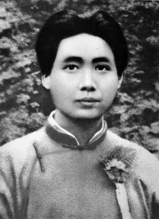 毛主席如何评说年轻时在北大做图书馆管理员被