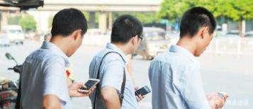 揭秘越开越多的手机店赚钱内幕~