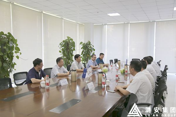 郭贞红与华润中西大区史庆勇,开封电厂郎建国座谈