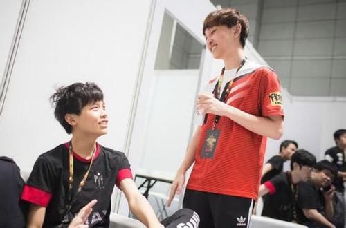 LOL:知名电竞选手身高排名,谁最让你意外?网友