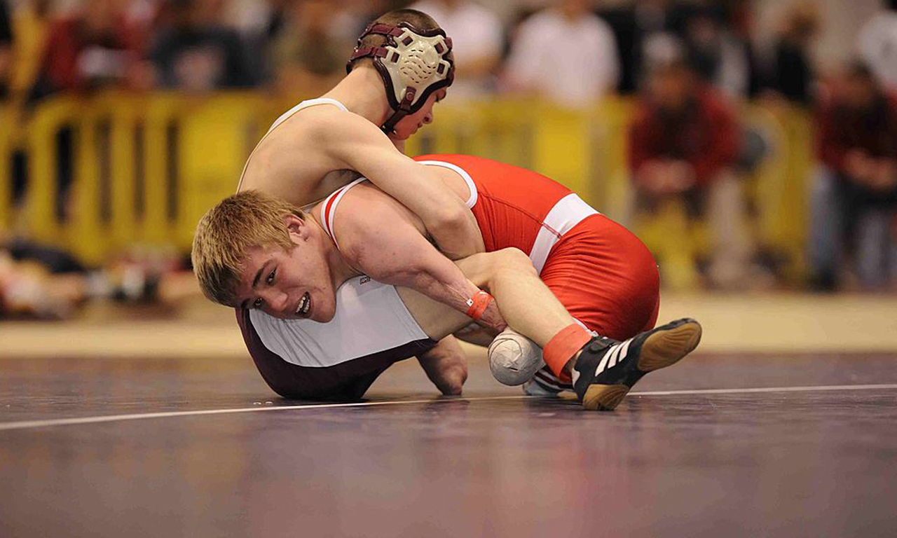 Dustin carter一定是把摔跤这个兴趣融入到了生活之中，甚至是整个人生……