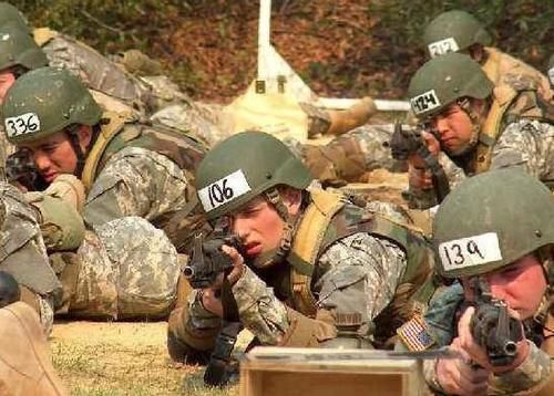 又出虐新兵事件,如果部队中普遍存在,逃兵就可