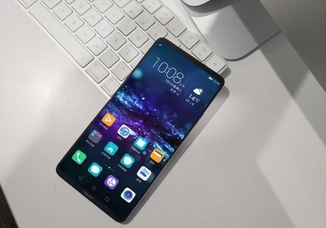 科技晚报:米8透明探索版三星s9入网了,荣耀no