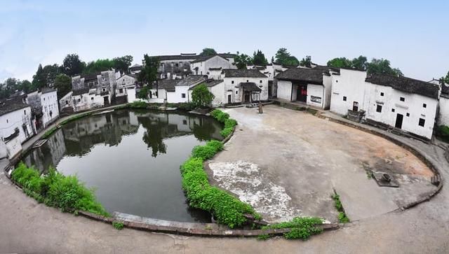 如何正确理解风水中的左青龙右白虎,看看你家