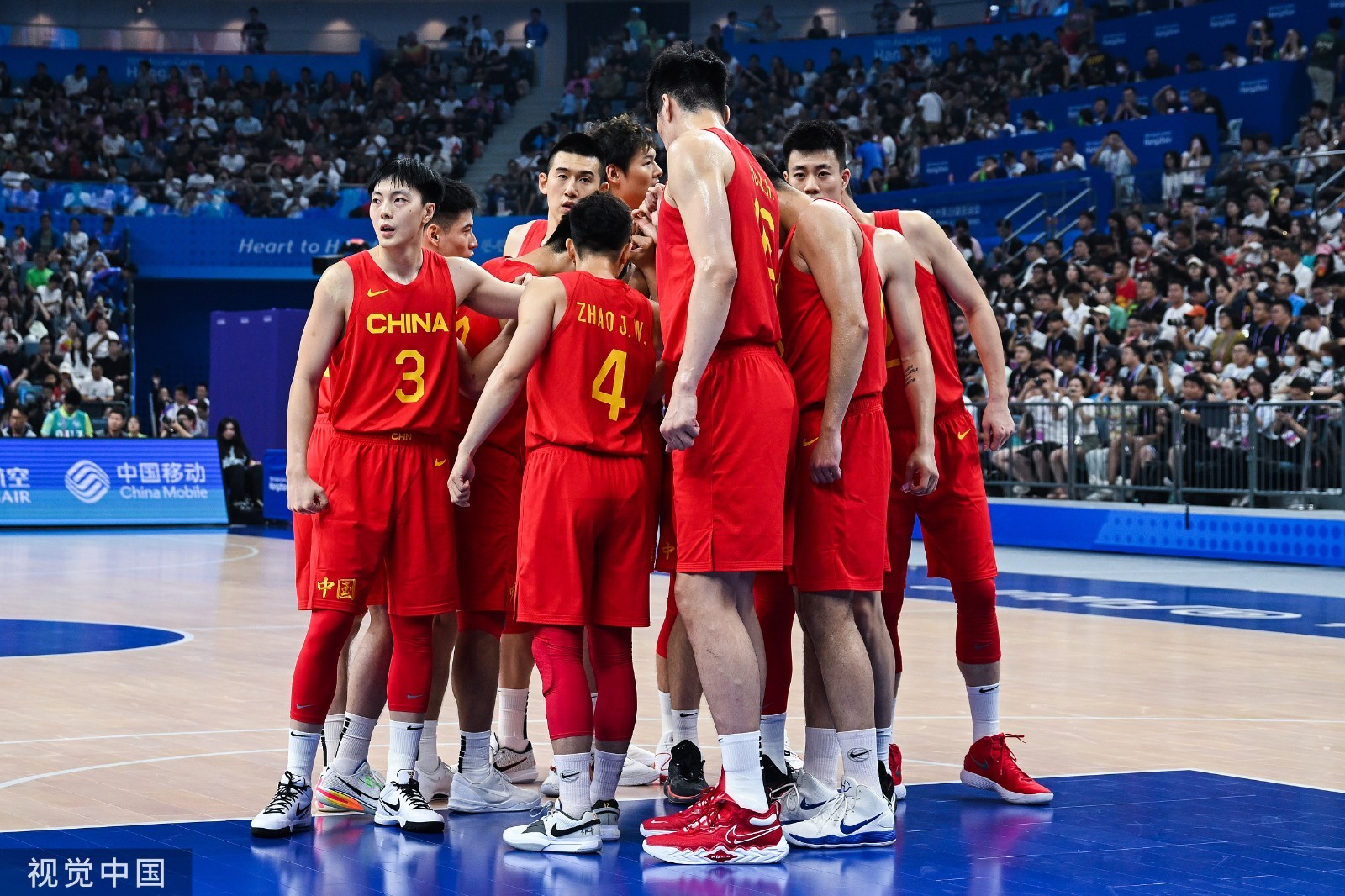 三分球神准 两连胜到手！中国男篮大胜中国台北男篮_北京时间