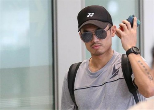 对于欠薪一事,粤羽羽毛球俱乐部的董事长兼主教练高军并未否认,但高军