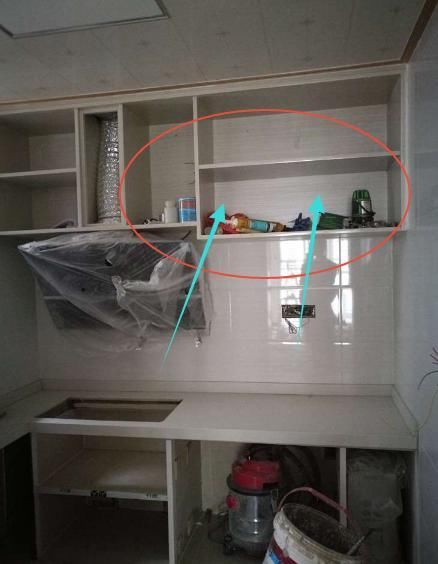 穷小伙自制瓷砖橱柜,完工后被邻居纷纷称赞!真