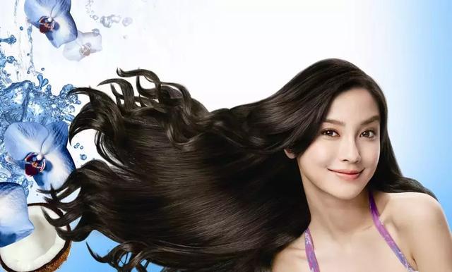 明星洗发水广告 朱一龙略老气 迪丽热巴飘逸 但