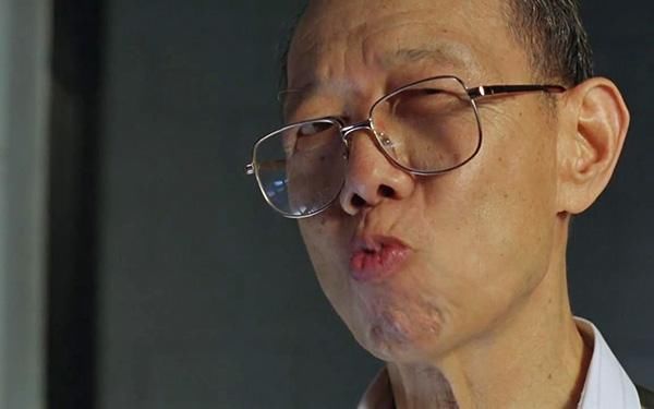 从容貌上来讲,曾近荣饰演的何林是最接近本尊的,而这位身材不算高大的